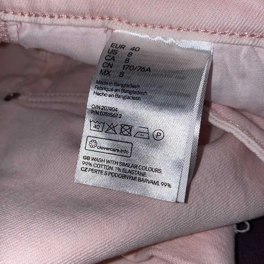H&M Shorts - Picture 6 of 6